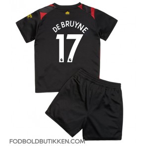 Manchester City Kevin De Bruyne #17 Udebanetrøje Børn 2022-23 Kortærmet (+ Korte bukser)
